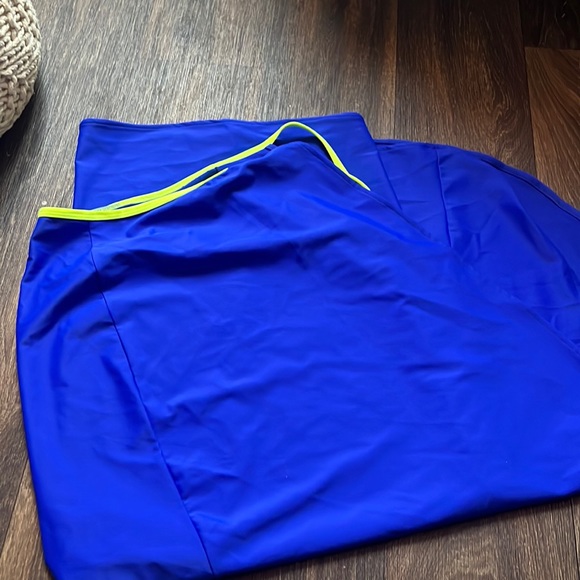 Olivia Wrap Skirt in Azul - Picture 2 of 8